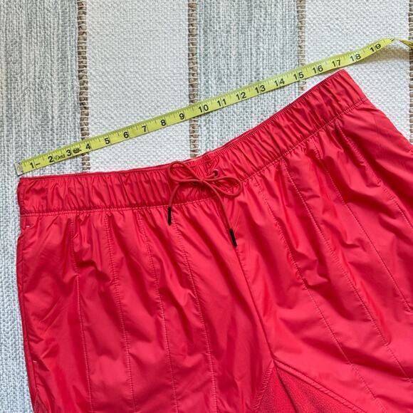 Nike Women’s Swoosh Loose Fit Red Orange Plush Fleece Barrel Leg Pants Size XL - Picture 6 of 12